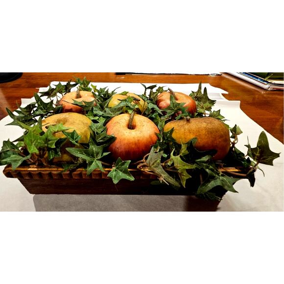 6 apples in a box, vines, home fall decor, wall, table  9x6x2 - Picture 2 of 4